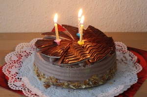 Schokoladentorte_Buttercreme_Tulpen_dritter_Geburtstag